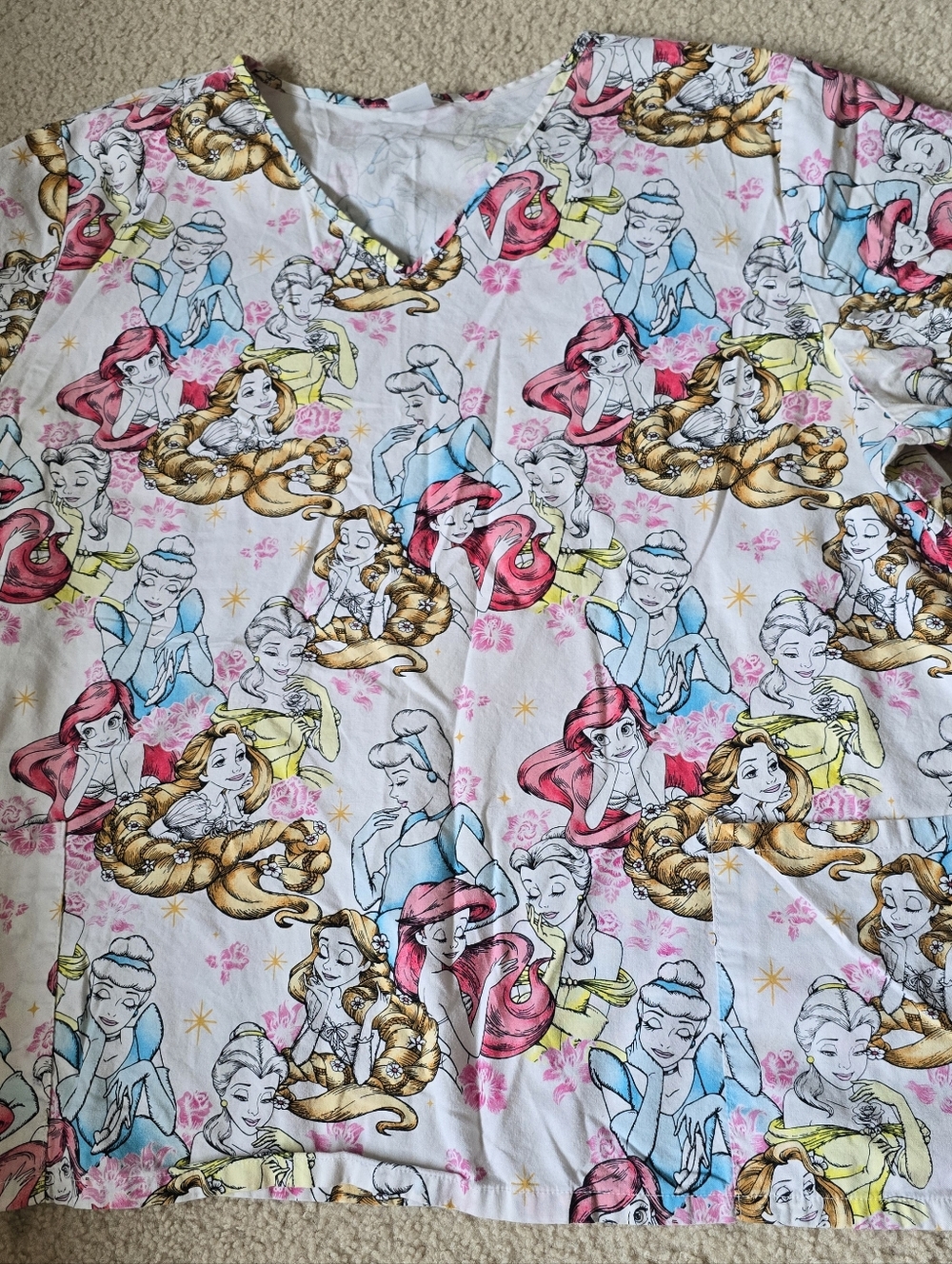 Disney Princess Scrub Top With Pockets Womens Size 3X